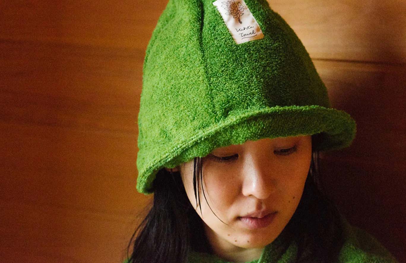 小ロットから相談可能なヴィヒタタオルサウナハットのOEM生産